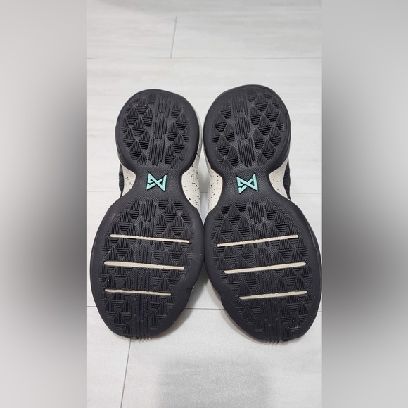 NIKE Paul George 1 Basketball Train Shoes PG 1 880304-002 - Picture 12 of 13